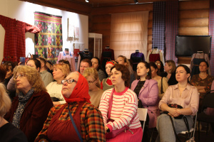 Состоялся  семинар-практикум "Русский традиционный костюм: история и современность".